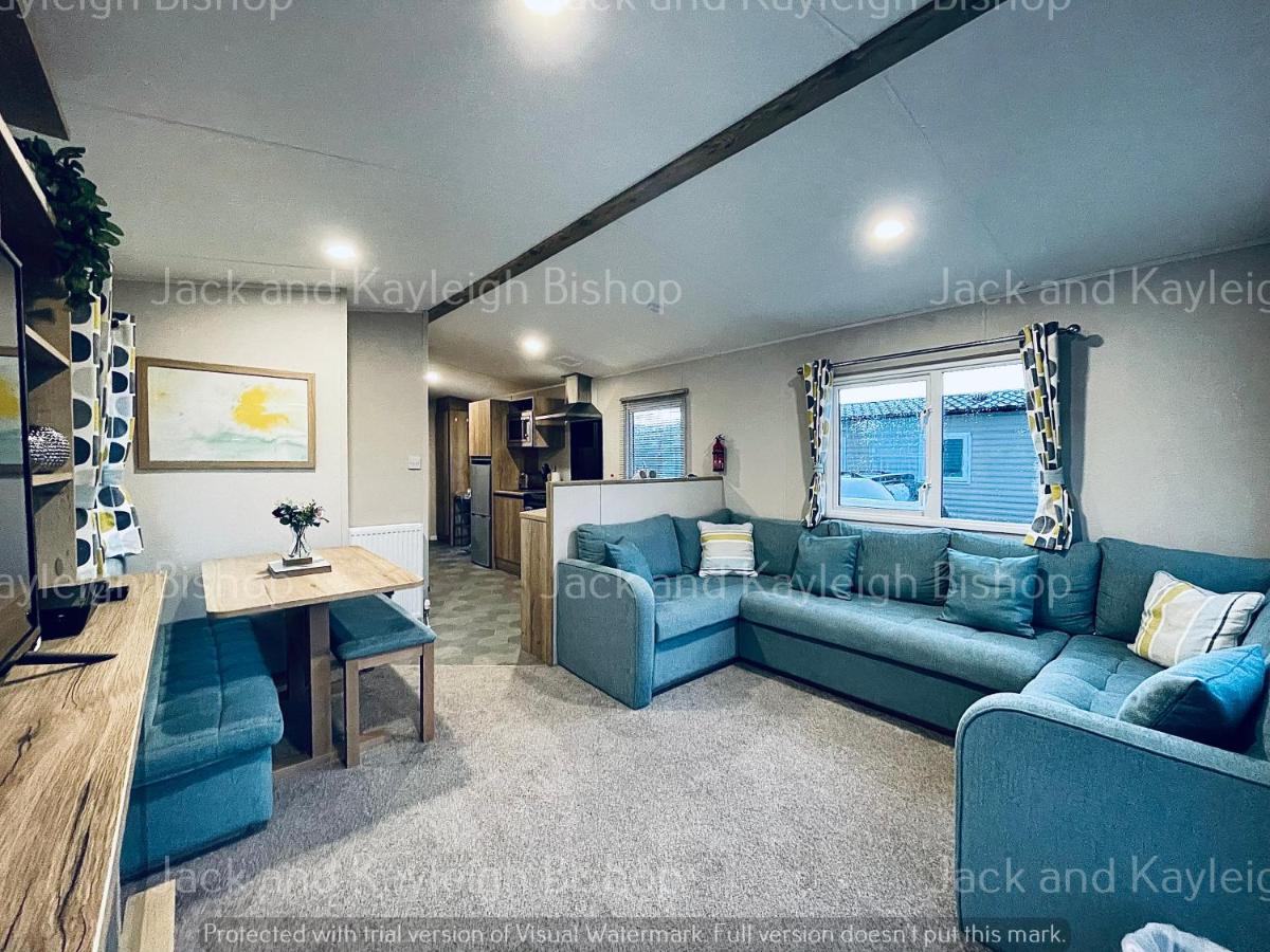 3-Bedroom Holiday Home With Valley Views Newquay  Luaran gambar