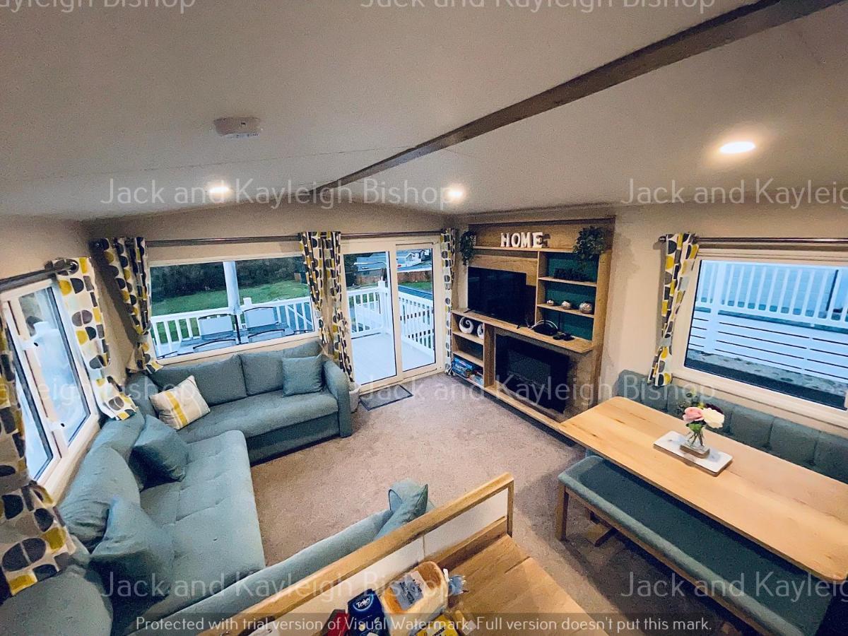 3-Bedroom Holiday Home With Valley Views Newquay  Luaran gambar
