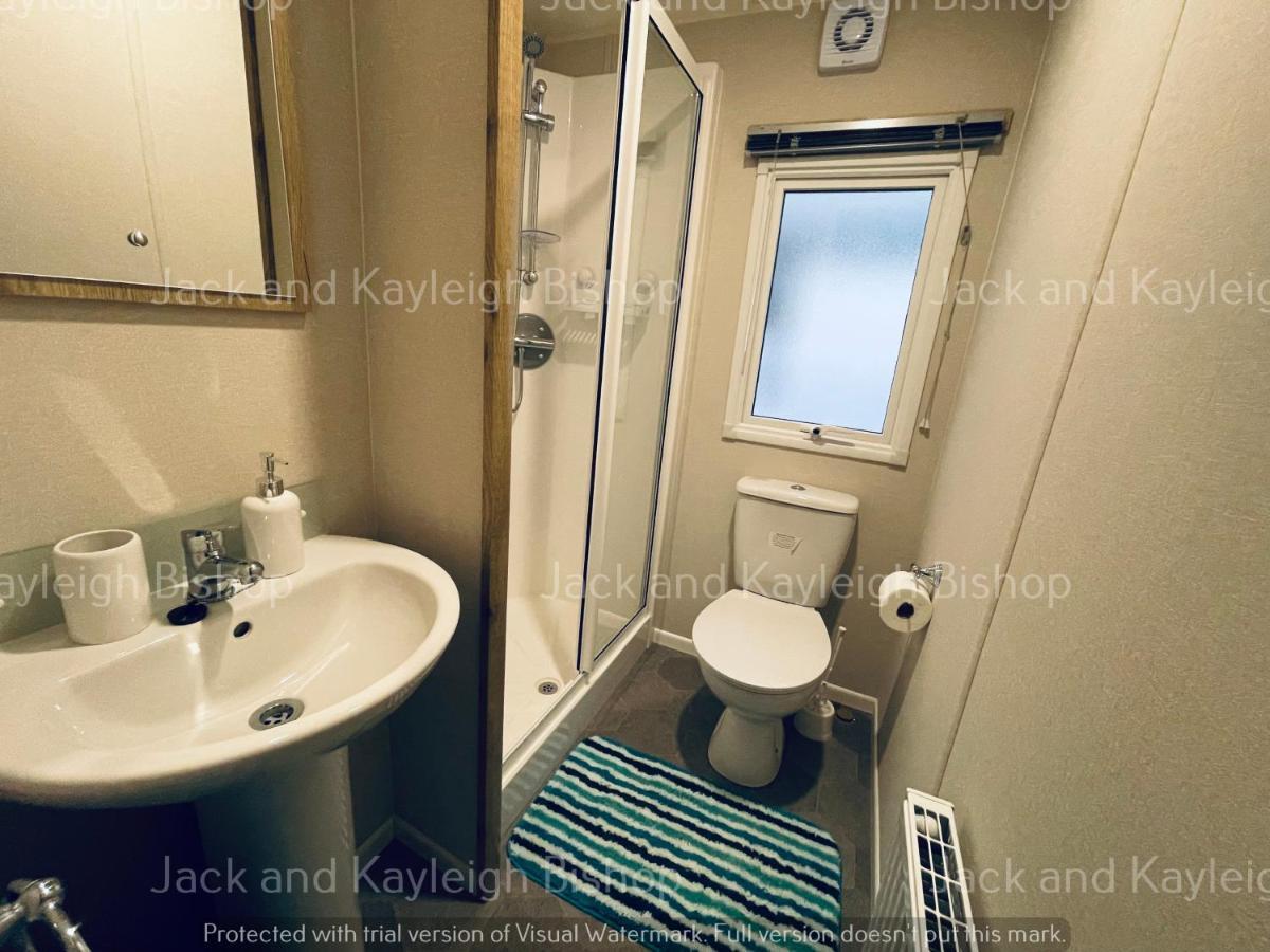 3-Bedroom Holiday Home With Valley Views Newquay  Luaran gambar