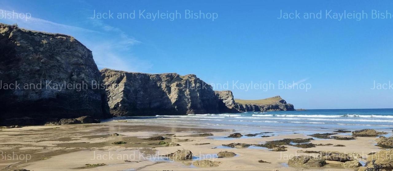 3-Bedroom Holiday Home With Valley Views Newquay  Luaran gambar